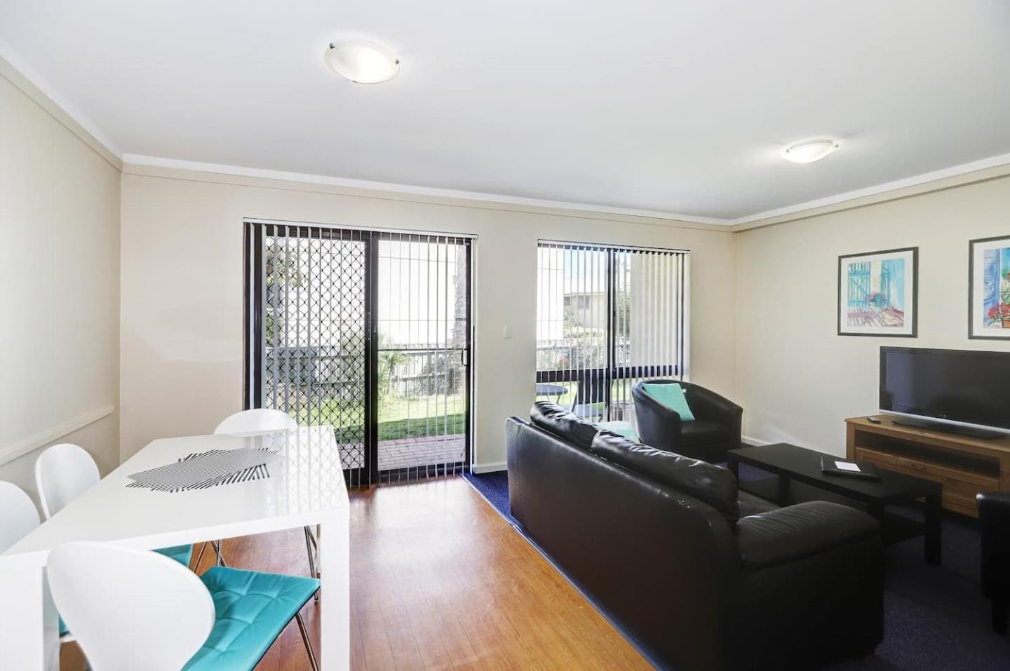 West Beach Lagoon 202 - Quiet & Ground Floor! Perth Zewnętrze zdjęcie