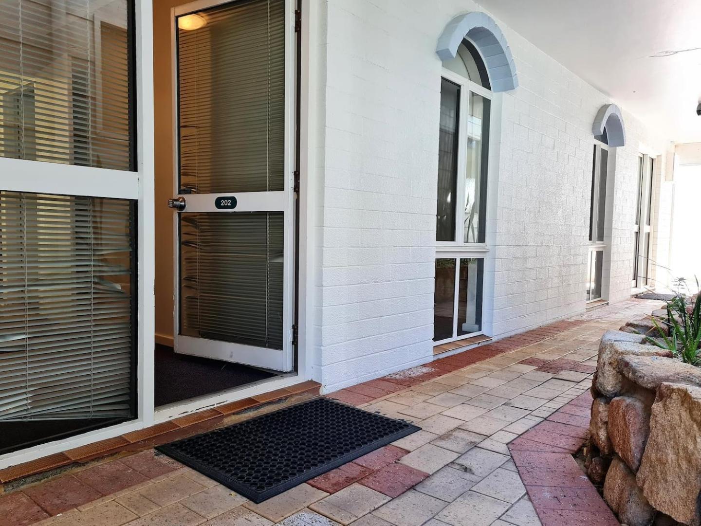 West Beach Lagoon 202 - Quiet & Ground Floor! Perth Zewnętrze zdjęcie